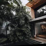 Q Villas Loft - Tropical - Designer Loft - Seminyak