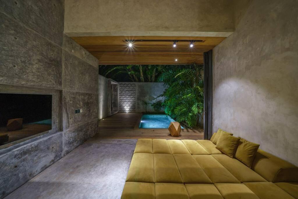 Villa Q Loft - Tropical - Designer Loft -